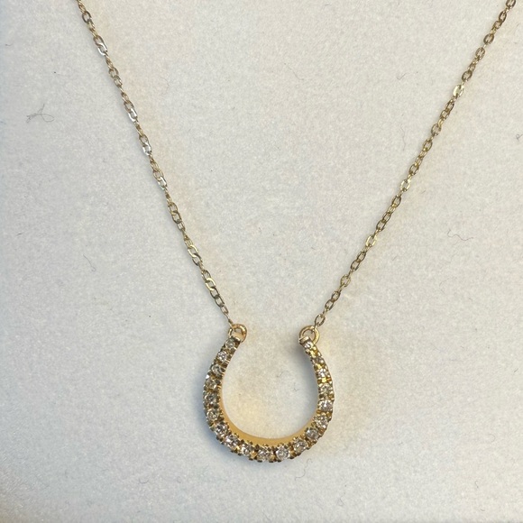 10K Gold Mini Horseshoe Diamond Chip Necklace - Picture 2 of 6